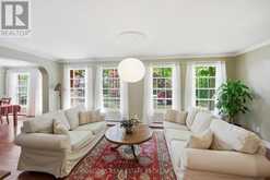 25 RIVERSIDE DRIVE | Kingston Ontario | Slide Image Seventeen