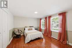25 RIVERSIDE DRIVE | Kingston Ontario | Slide Image Thirty-eight