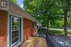 25 RIVERSIDE DRIVE | Kingston Ontario | Slide Image Nine
