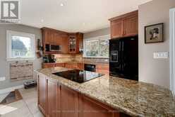 487 CORONATION BOULEVARD | Kingston Ontario | Slide Image Four