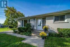 504 CORONATION BOULEVARD | Loyalist Ontario | Slide Image Three