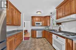 289 AVENUE ROAD | Kingston Ontario | Slide Image Eight
