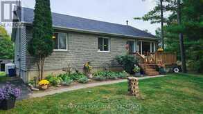 4956 RAMPARTS ROAD | South Frontenac Ontario | Slide Image Four