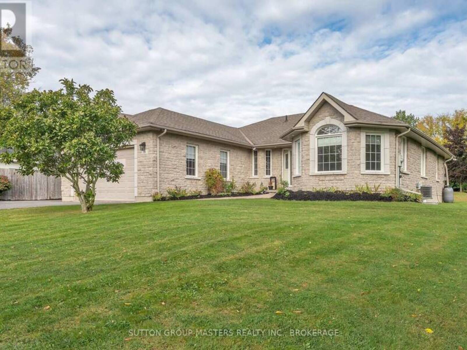 316 ACADEMY STREET, Loyalist, Ontario K0H 1G0