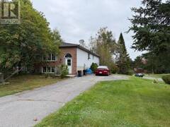 272 OWENS CRESCENT Kingston Ontario, K7M 8H6