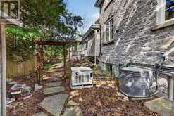 68 COLLINGWOOD STREET | Kingston Ontario | Slide Image Forty