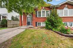 984 WATERBURY CRESCENT | Kingston Ontario | Slide Image Two