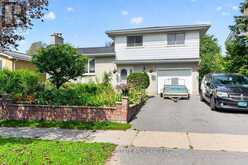207 ROBERT WALLACE DRIVE | Kingston Ontario | Slide Image Two