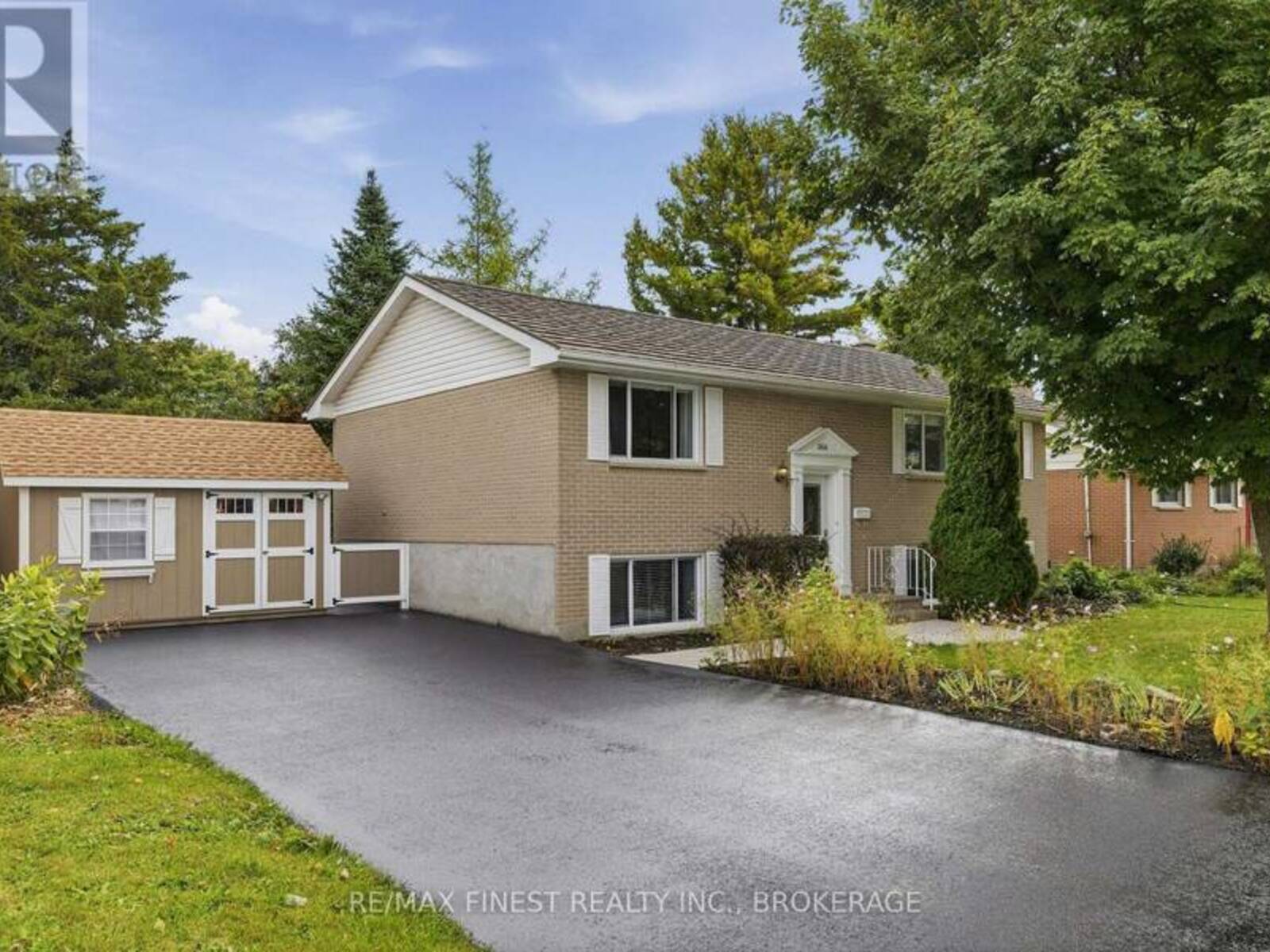 366 ROOSEVELT DRIVE, Kingston, Ontario K7P 0L8