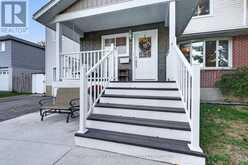 911 AUDEN PARK DRIVE | Kingston Ontario | Slide Image Two