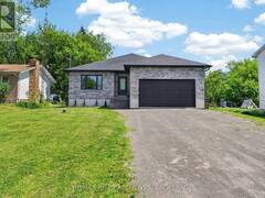 115 HELLEN STREET Leeds and the Thousand Islands Ontario, K0H 2N0