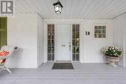 18 STORMONT AVENUE | Kingston Ontario | Slide Image Four