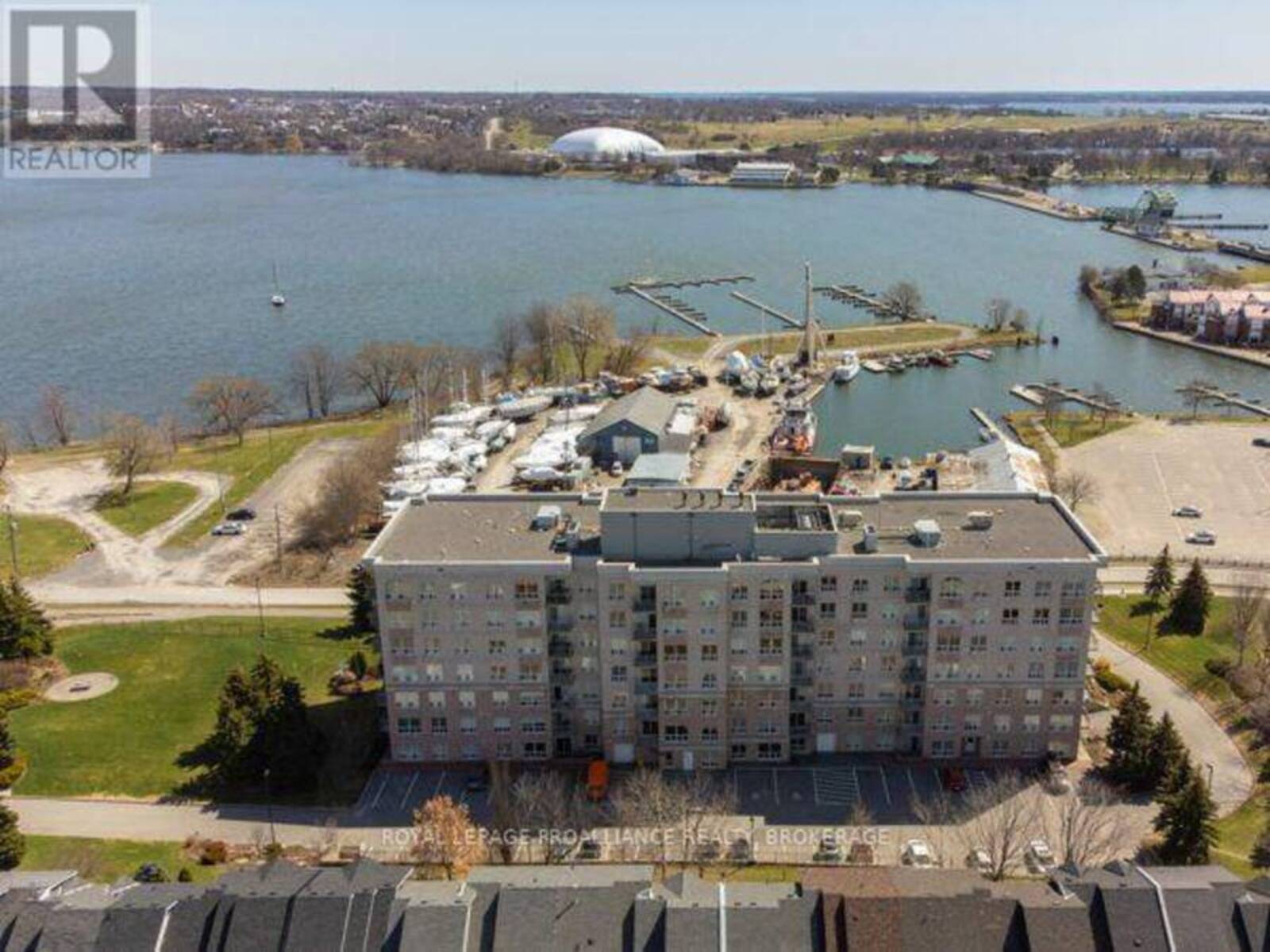 205 - 350 WELLINGTON STREET, Kingston, Ontario K7K 7J7