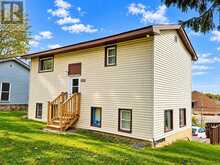 52 WALLBRIDGE CRESCENT | Belleville Ontario | Slide Image Four