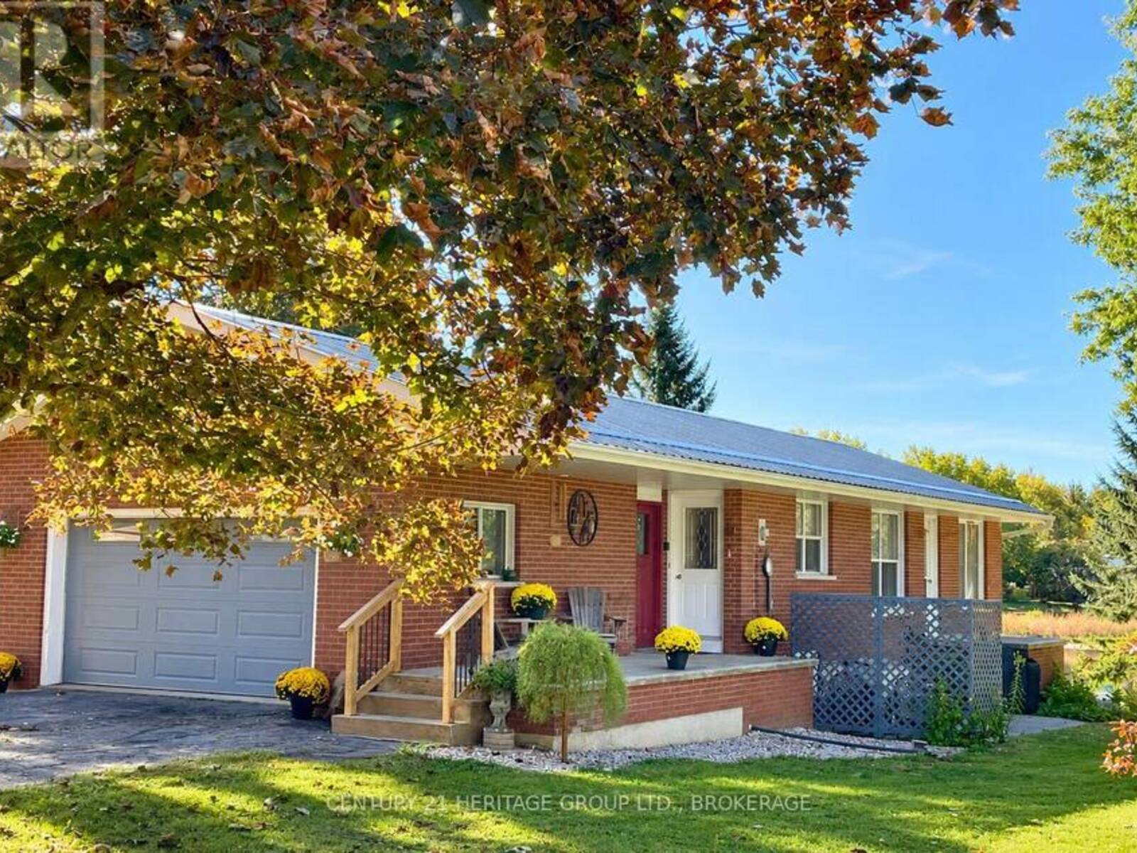 103 ROCKLIND CLOSE LANE, Leeds and the Thousand Islands, Ontario K0H 2N0