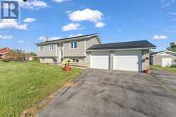 3358 SCANLAN ROAD | South Frontenac Ontario | Slide Image Two