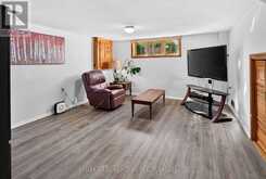 896 MONA DRIVE | Kingston Ontario | Slide Image Thirty-five