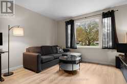 18 CARRIAGE COURT AVENUE | Kingston Ontario | Slide Image Ten