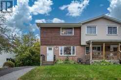 18 CARRIAGE COURT AVENUE | Kingston Ontario | Slide Image One