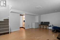 18 CARRIAGE COURT AVENUE | Kingston Ontario | Slide Image Thirty