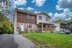 18 CARRIAGE COURT AVENUE | Kingston Ontario | Slide Image Three
