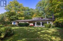 27 RIVERSIDE DRIVE | Kingston Ontario | Slide Image Two