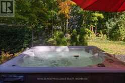 27 RIVERSIDE DRIVE | Kingston Ontario | Slide Image Forty