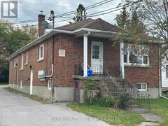 88 JOSEPH STREET Kingston Ontario, K7K 2H7