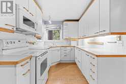 187 COLLEGE STREET | Kingston Ontario | Slide Image Seventeen