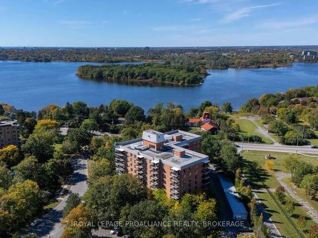 406 - 115 BARRETT COURT Kingston Ontario, K7L 5H6 - 2 Bedrooms Condo For Sale