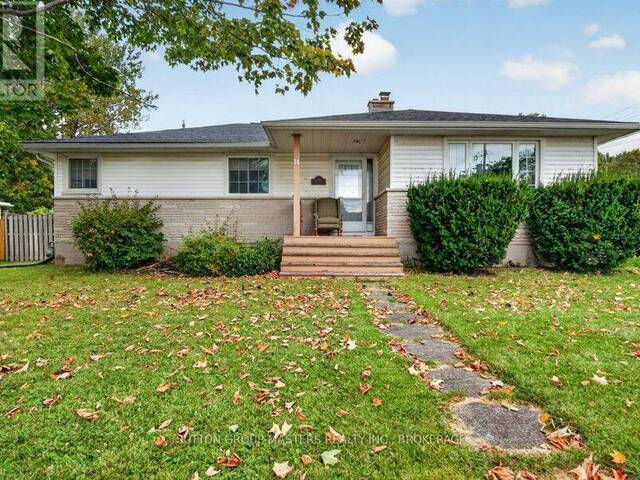 14 QUINTE AVENUE Loyalist Ontario, K7N 1E3 - 4 Bedrooms Home For Sale