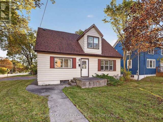 273 COLLEGE STREET Kingston Ontario, K7L 4M1 - 6 Bedrooms Home For Sale