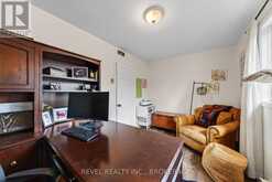 637 COLLINS BAY ROAD | Kingston Ontario | Slide Image Twenty-five