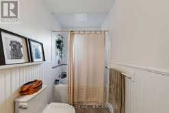 637 COLLINS BAY ROAD | Kingston Ontario | Slide Image Thirty