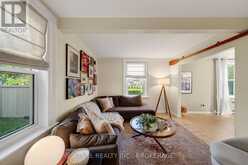 637 COLLINS BAY ROAD | Kingston Ontario | Slide Image Eight
