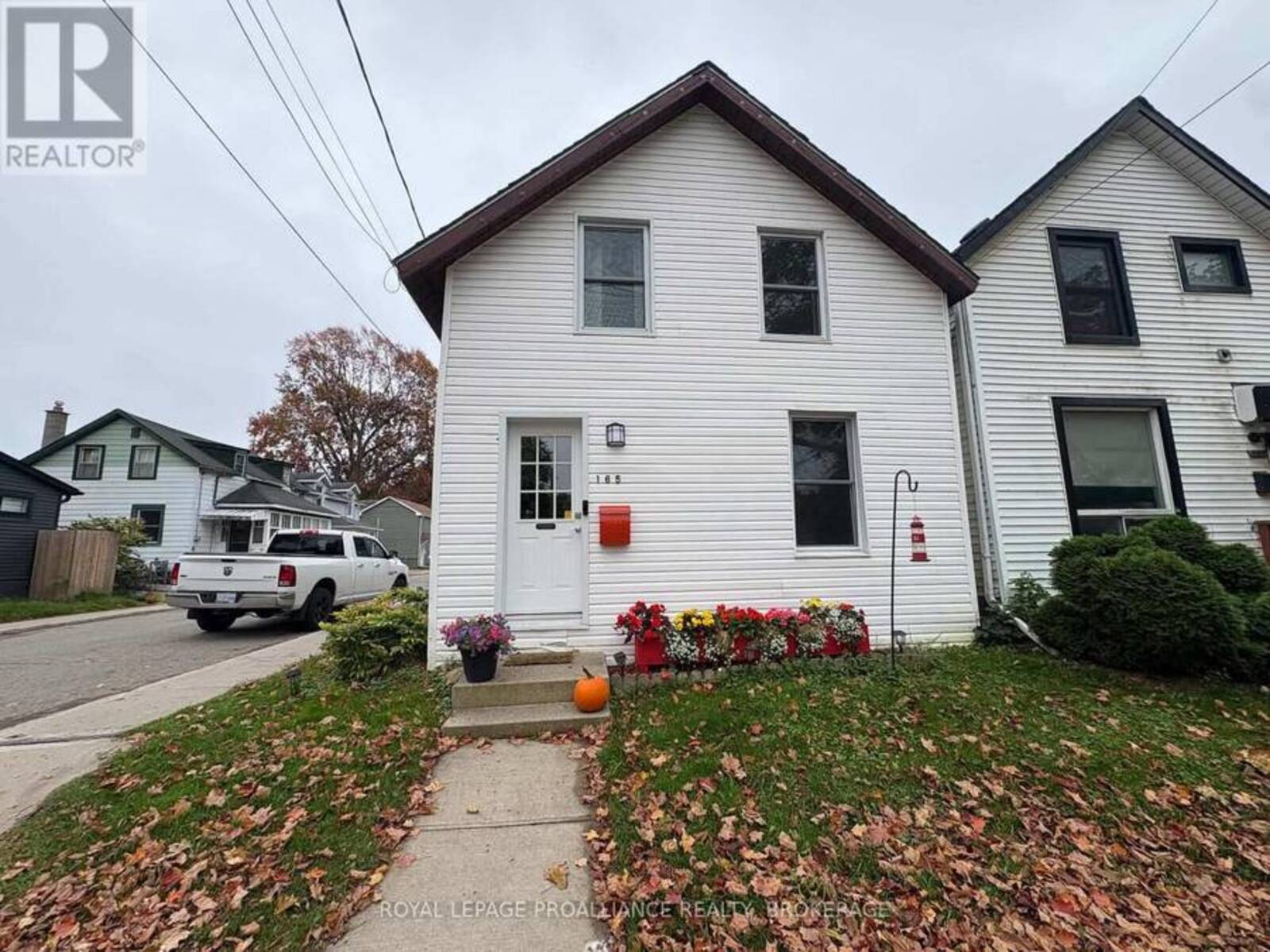 165 PEARL STREET W, Brockville, Ontario K6V 4C9