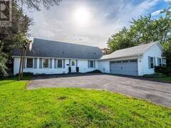 34 CAMBRIDGE CRESCENT Loyalist Ontario, K7N 1R3