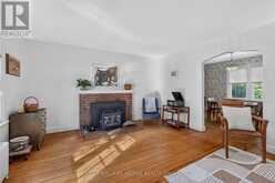 95 DUNDAS STREET | Kingston Ontario | Slide Image Thirteen