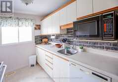 676 WILLIS STREET | Kingston Ontario | Slide Image Six