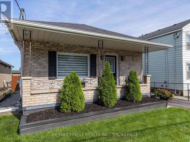 581 DIVISION STREET Kingston Ontario, K7K 4B7 - 2 Bedrooms Home For Sale
