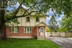 879 BEACONHILL COURT | Kingston Ontario | Slide Image Two