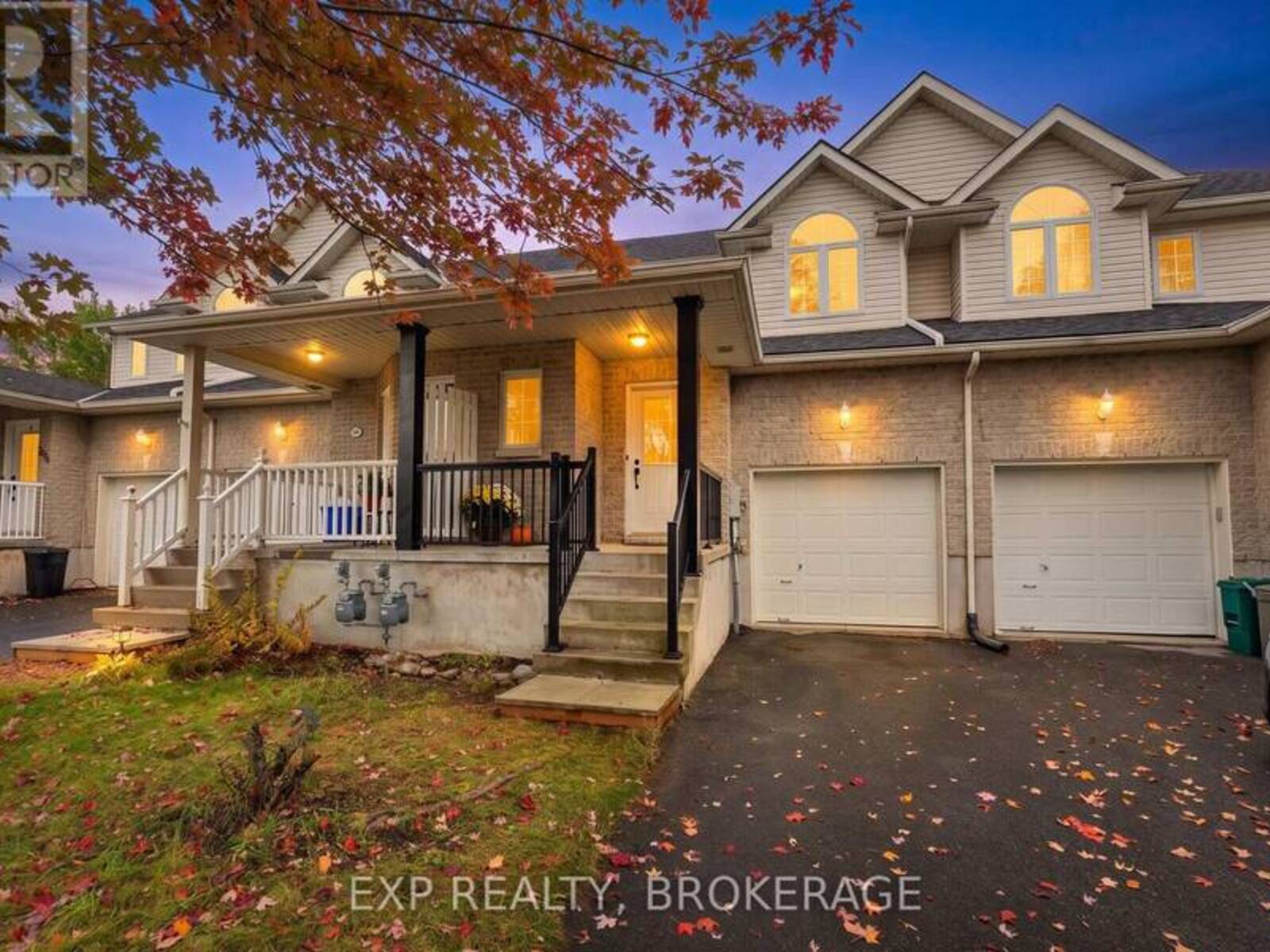 702 MACLEAN COURT, Kingston, Ontario K7K 7L8