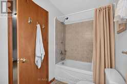 794 BUTTERNUT STREET | Kingston Ontario | Slide Image Thirty-three