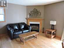 107 DAVEY CRESCENT S | Loyalist Ontario | Slide Image Eight