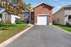 1132 HALIFAX DRIVE | Kingston Ontario | Slide Image Two