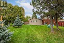 195 BELMONT AVENUE | Kingston Ontario | Slide Image Ten
