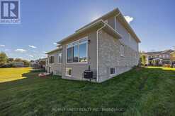 215 HERITAGE PARK DRIVE | Greater Napanee Ontario | Slide Image Forty-six