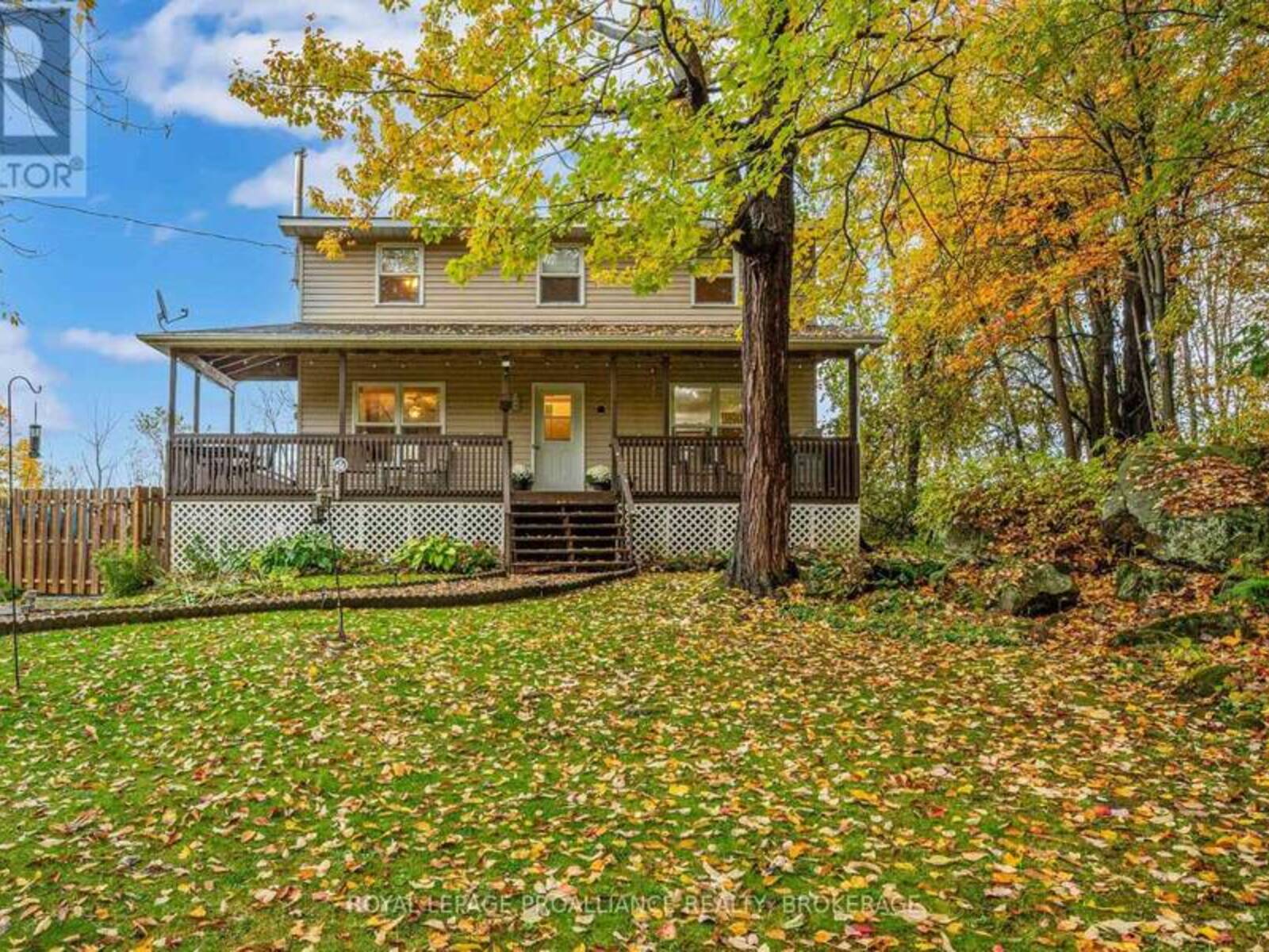 435 COUNTY ROAD 2 E, Gananoque, Ontario K7G 2V4