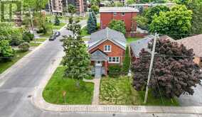 493 COLLEGE STREET | Kingston Ontario | Slide Image Forty-six