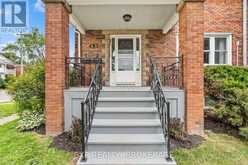 493 COLLEGE STREET | Kingston Ontario | Slide Image Four